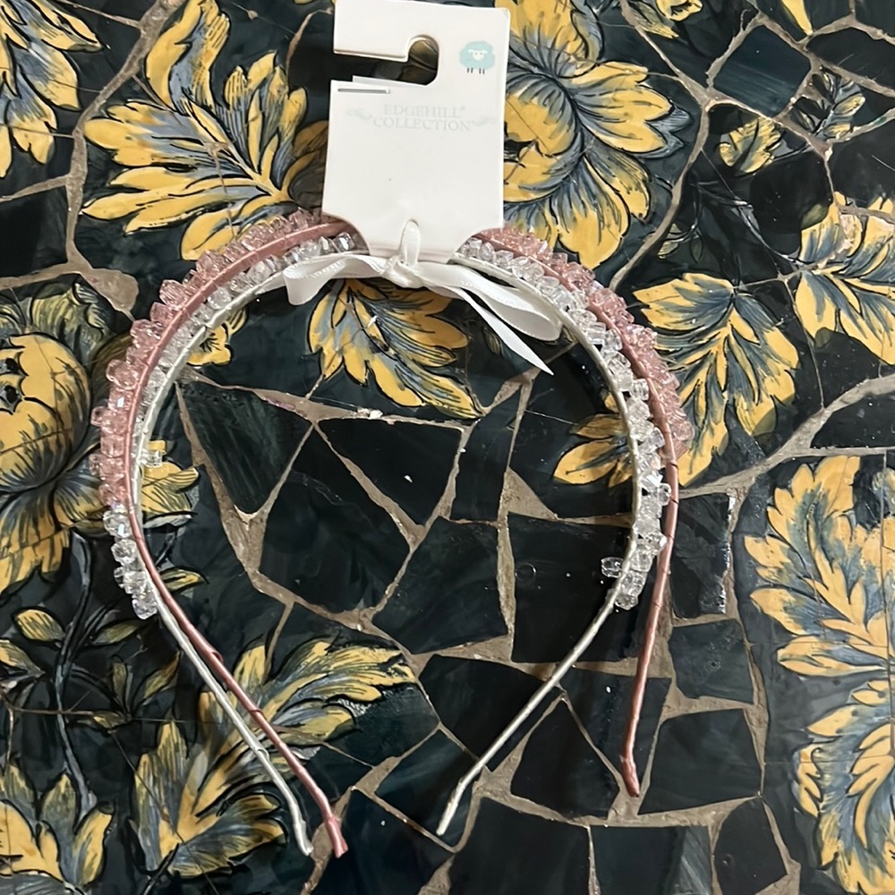 New EDGEHILL Collection Head Band